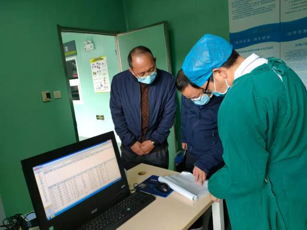 强化医疗机构疫情防控，实地暗访医疗机构院感工作