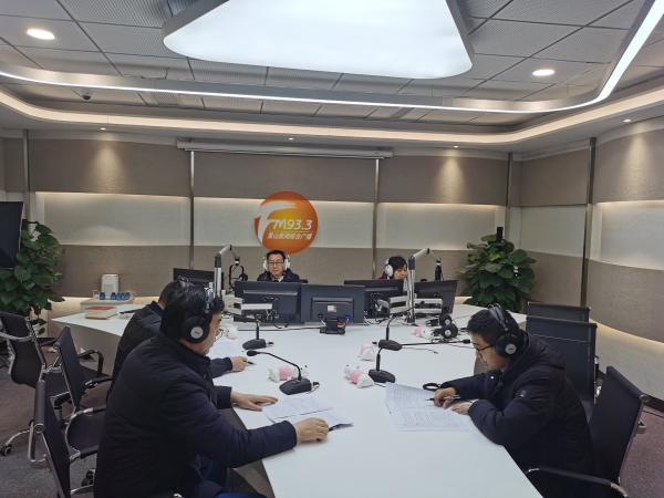 市卫生健康委12月23日走进政风行风热线直播栏目